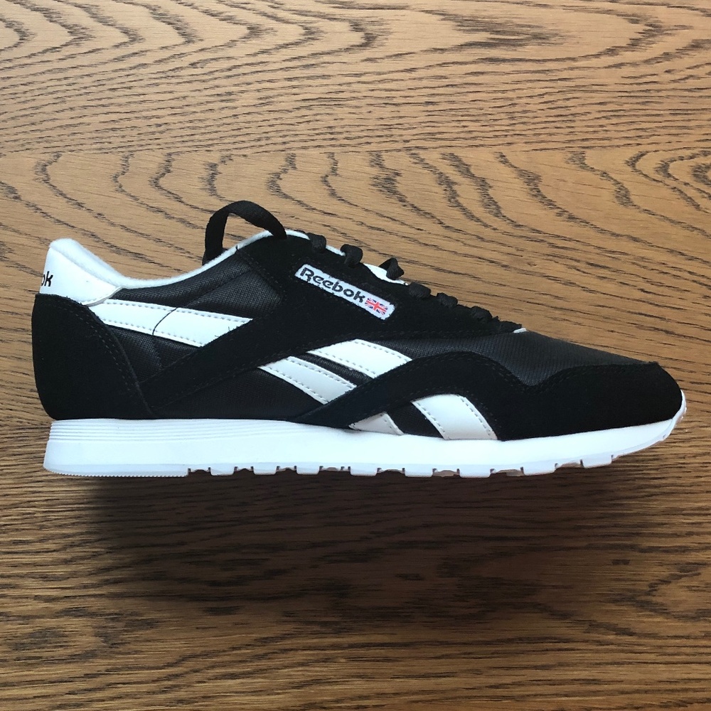 BNIB Reebok Classic Leather and Nylon Running Shoes